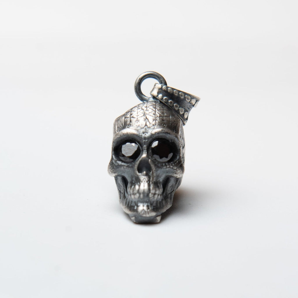 HEART CARVED SKULL PENDANT