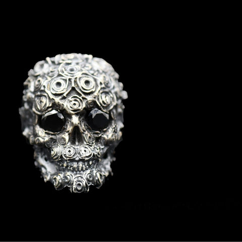 ROSES SKULL STONE RING