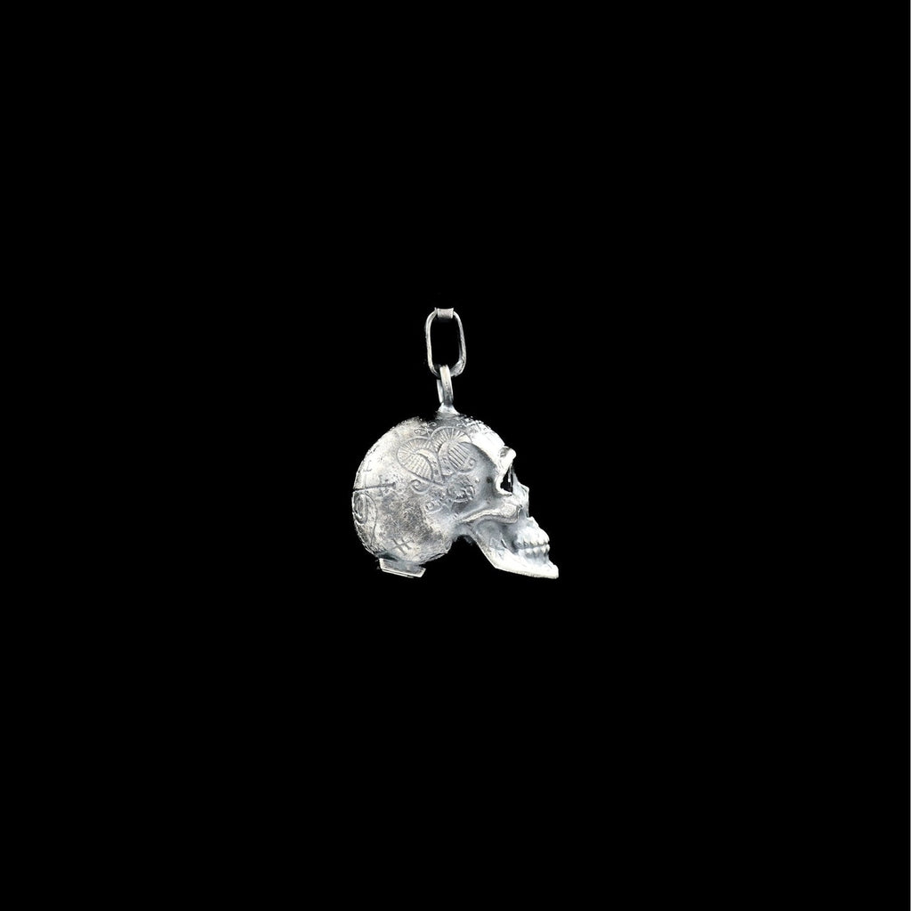 HEART SKULL KEY CHAIN CON ZIRCONIA NEGRA