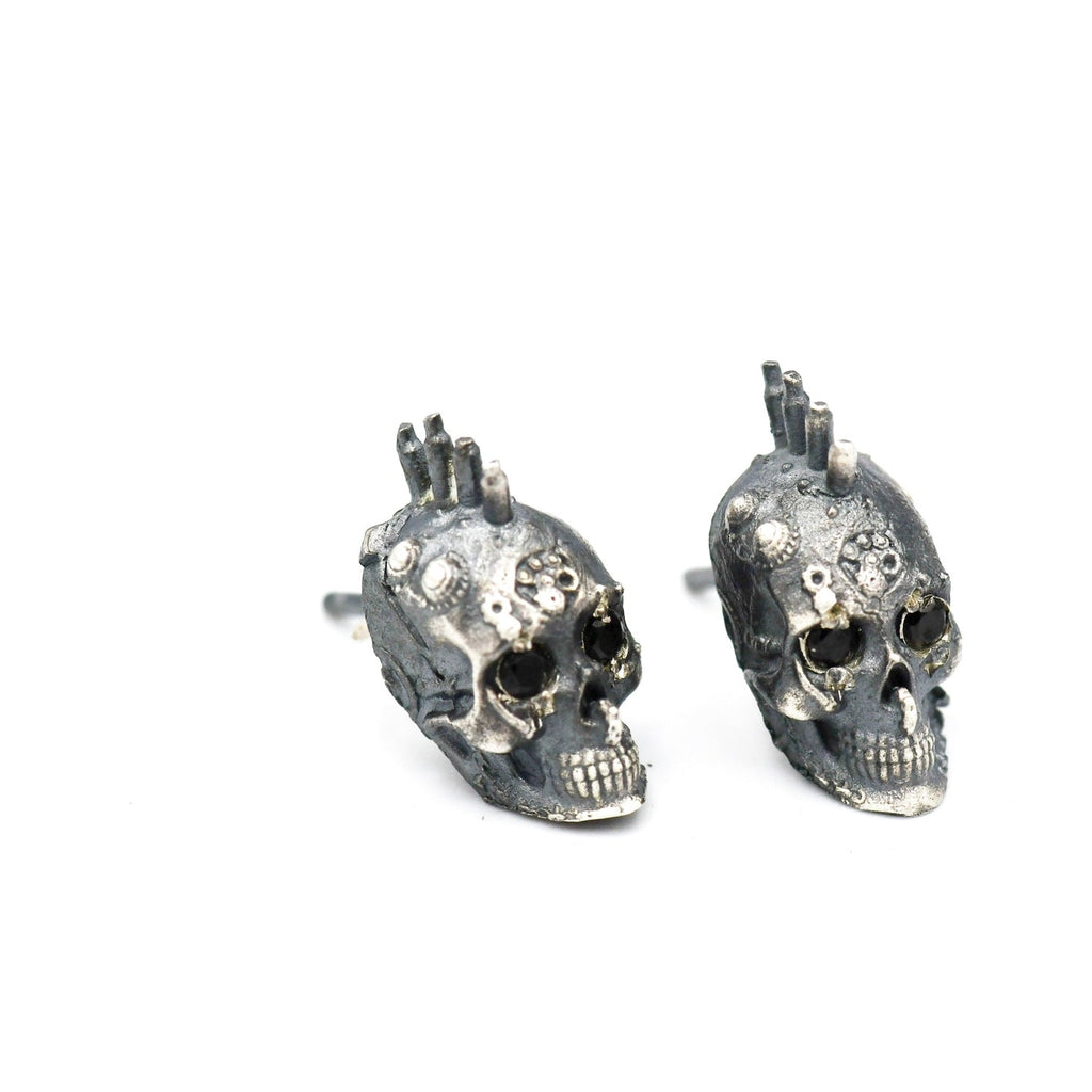 PUNK SKULL EARRINGS