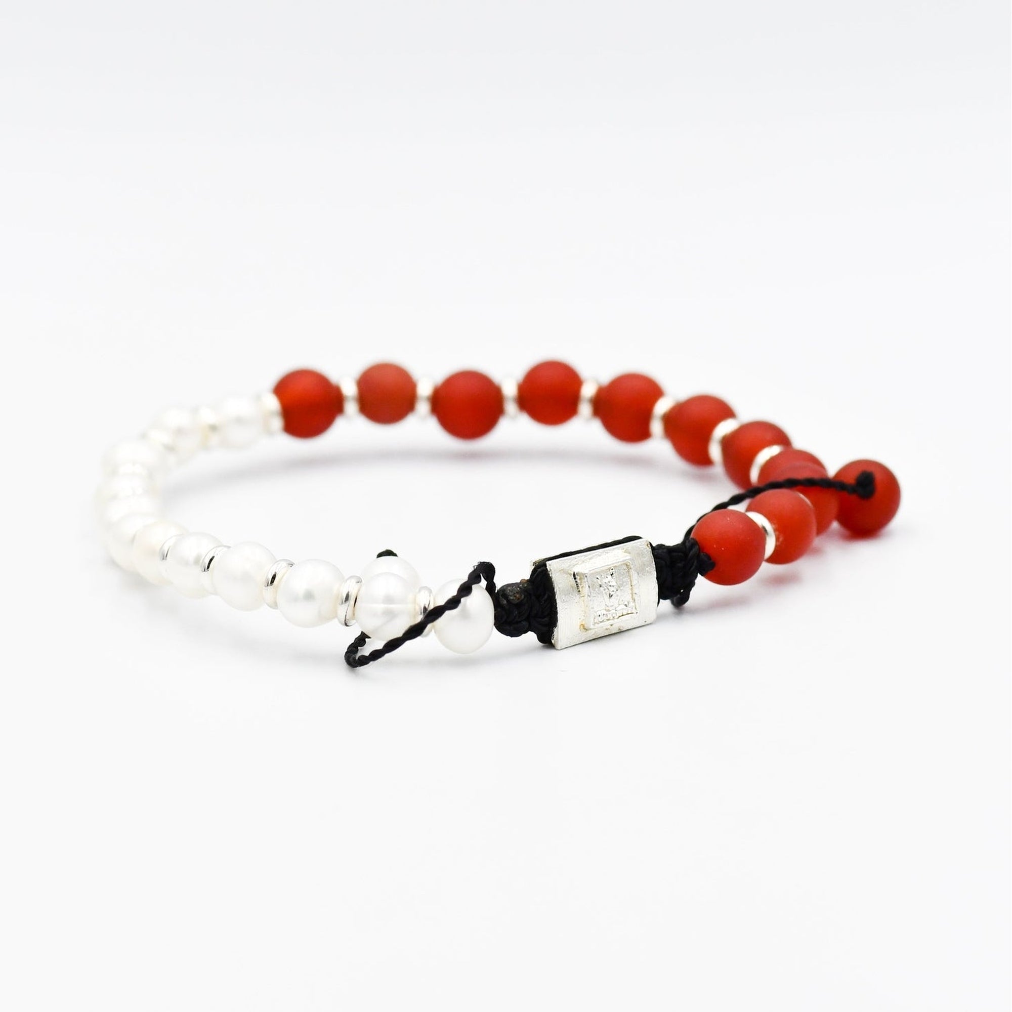 PEARL ORANGE CORNALINE MATTE DONUT BRACELET