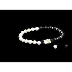 PEARL ONIX DONUT BRACELET