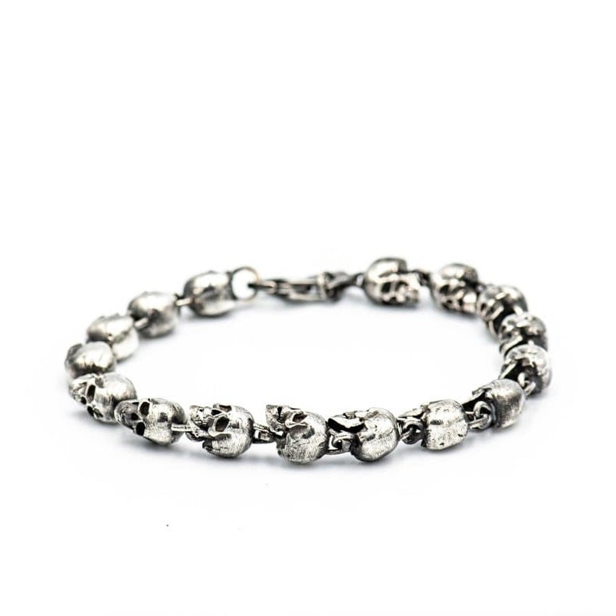 ALL SKULLS BRACELET