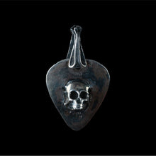 Cargar imagen en el visor de la galería, SKULL GUITAR PICK - Rock and Jewel
