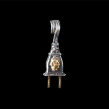 Cargar imagen en el visor de la galería, SKULL PLUG - Rock and Jewel
