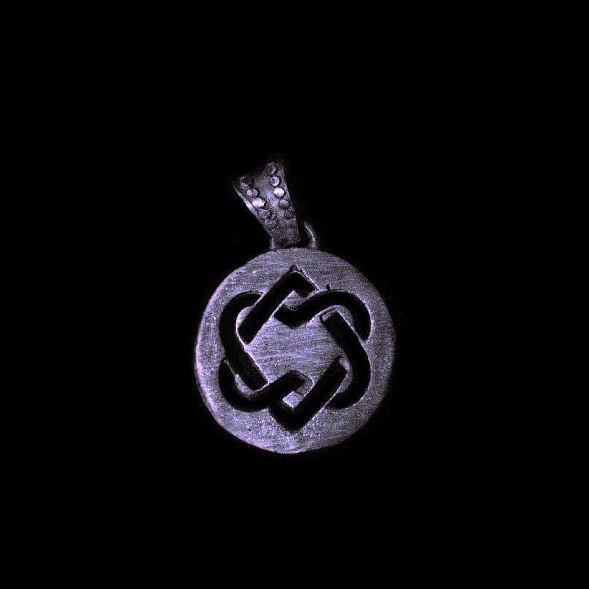 UNIFIED HEARTS SIGNET PENDANT