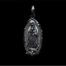 Cargar imagen en el visor de la galería, VIRGEN DE GUADALUPE - Rock and Jewel
